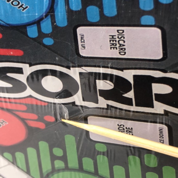 Hasbro Gaming SORRY! Board Game 2016 USA  Ages 6+ 2-4 Players Factory Sealed New - Picture 6 of 7